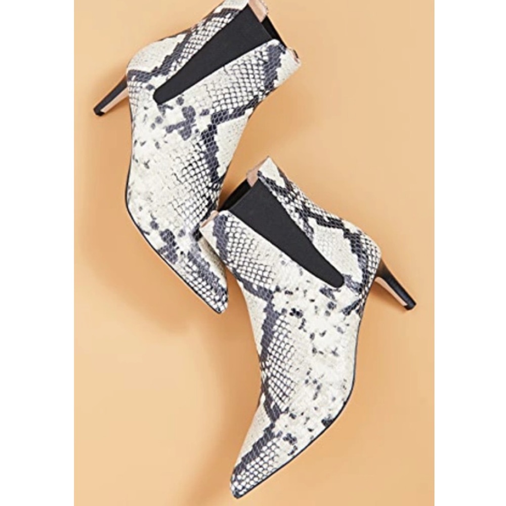 Joie Ralti Ankle Bootie.